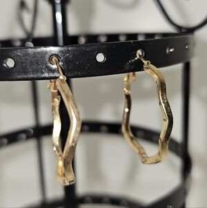 Golden Wavy Hoop Earrings